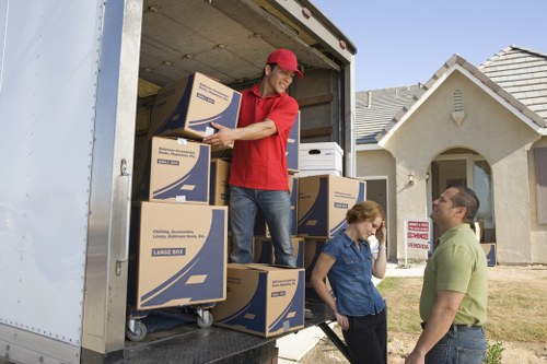 Seasonal belongings safely arranged in a Sthelier storage solution
